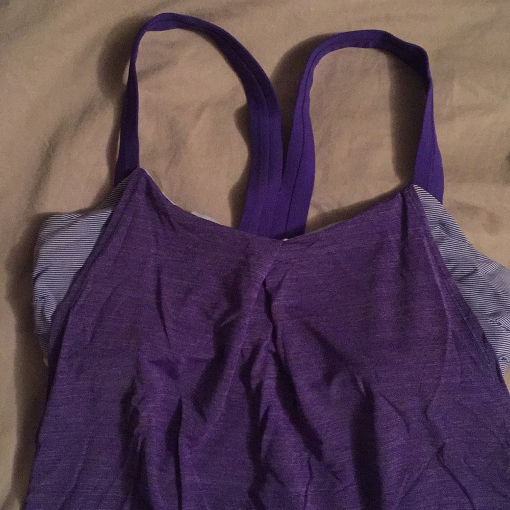 Lululemon tank top -built in bra